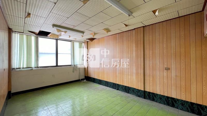 太平低總價靜巷車庫透天房屋室內格局與周邊環境