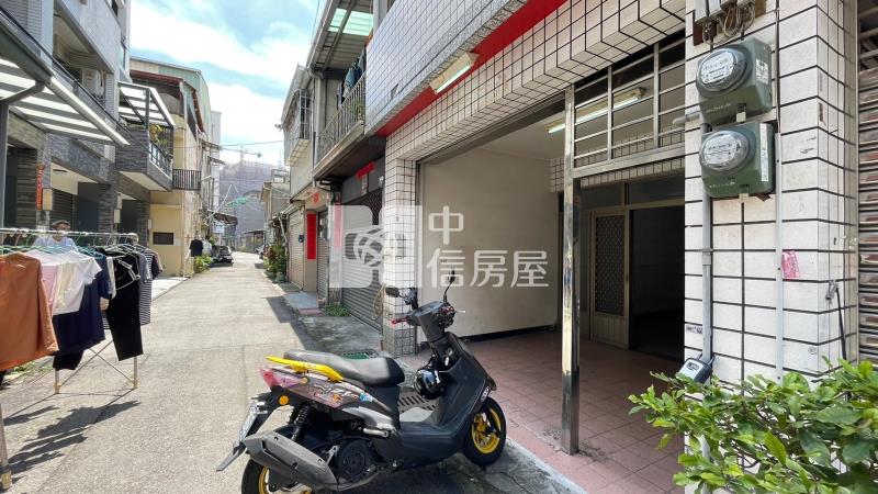 太平低總價靜巷車庫透天房屋室內格局與周邊環境