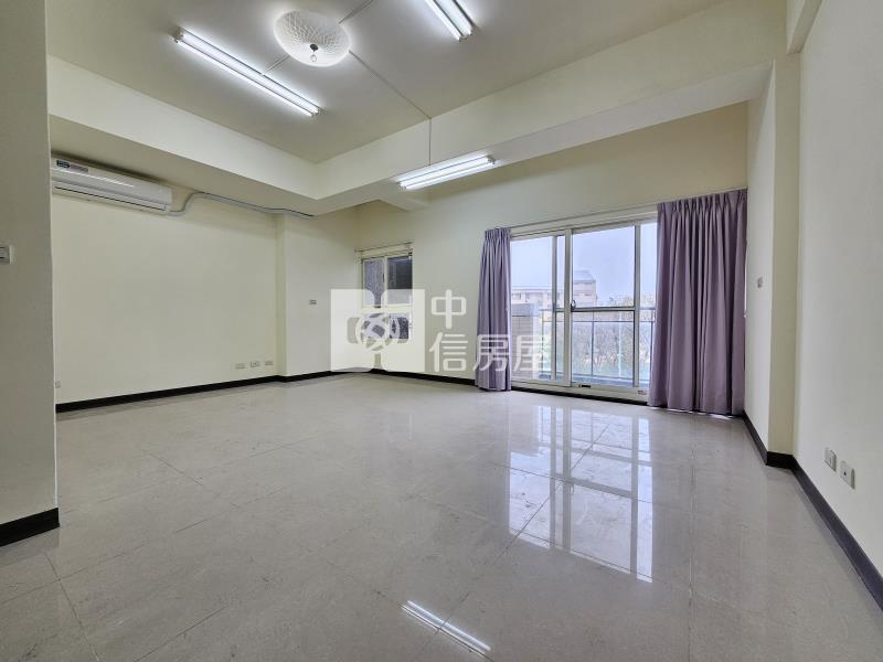 竹南科七君鼎店面房屋室內格局與周邊環境