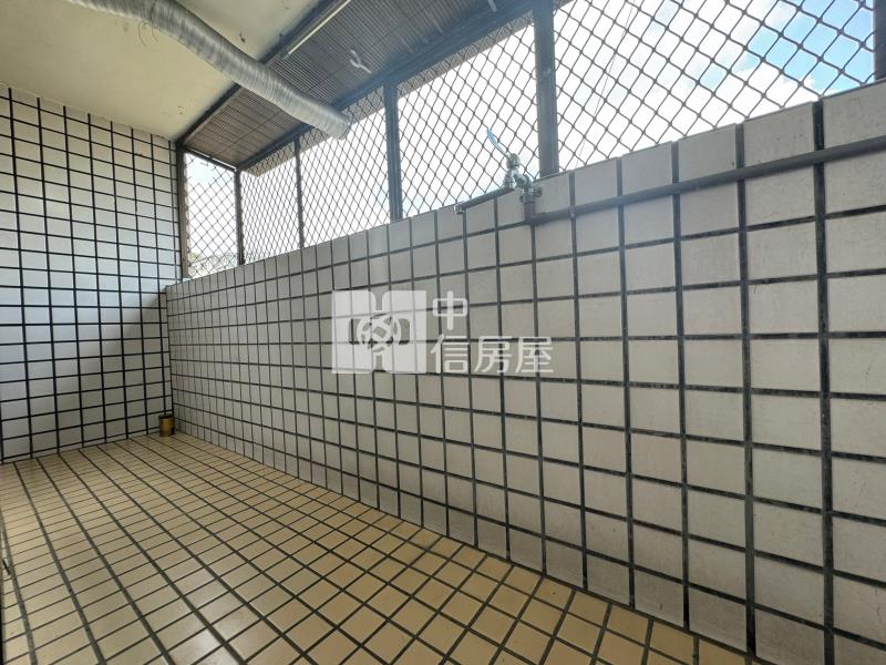 大里一期光榮國中三房美廈房屋室內格局與周邊環境