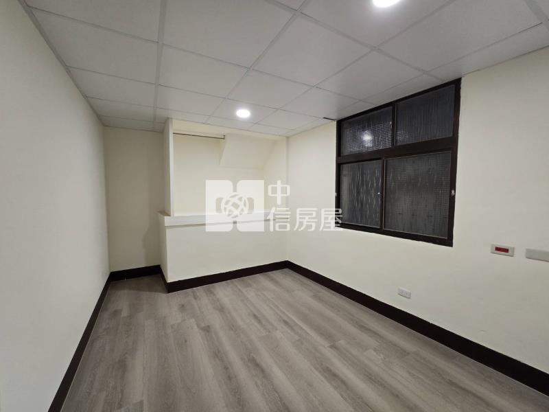 ◆正義路平地美5房房屋室內格局與周邊環境