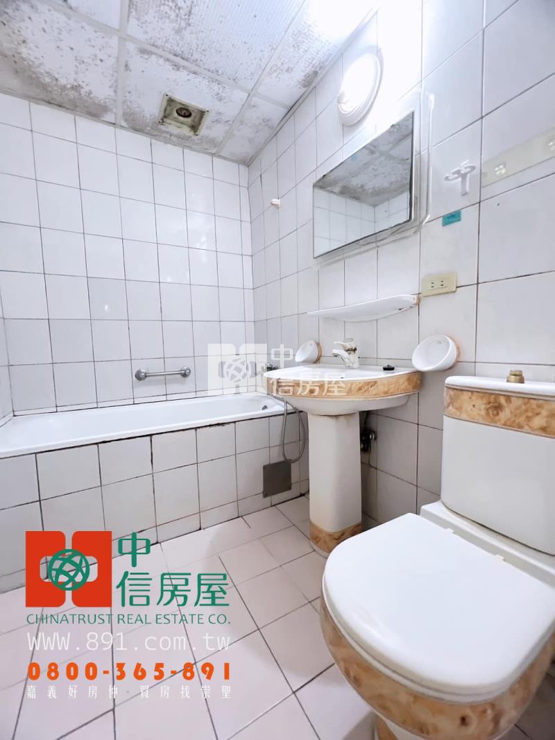 僑平國小原屋況3房有車位房屋室內格局與周邊環境