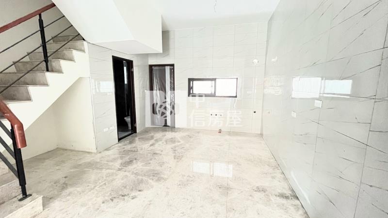 太平春水砚全新電梯別墅A房屋室內格局與周邊環境