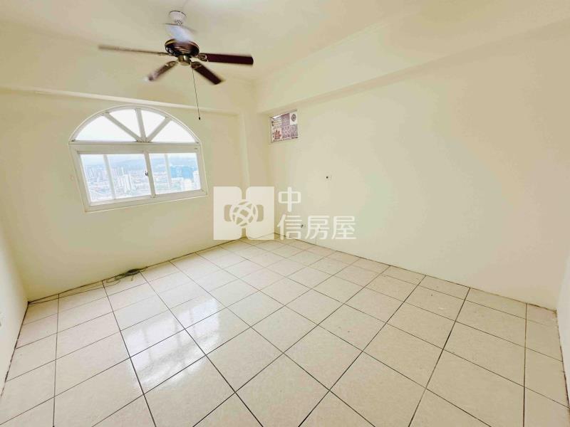 比佛利景觀邊間電梯大三房房屋室內格局與周邊環境