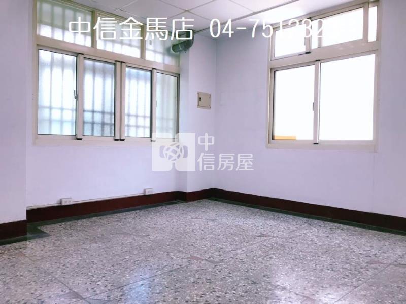 辭修路邊間美透天房屋室內格局與周邊環境