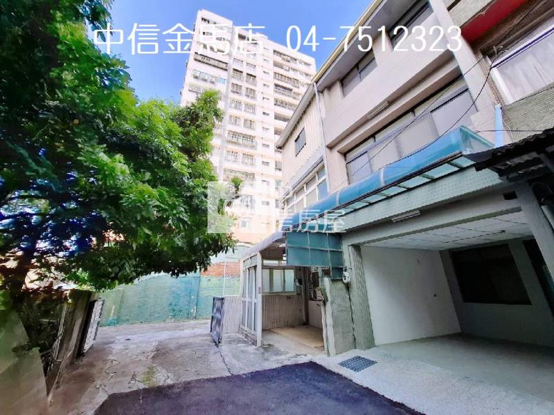 辭修路邊間美透天房屋室內格局與周邊環境