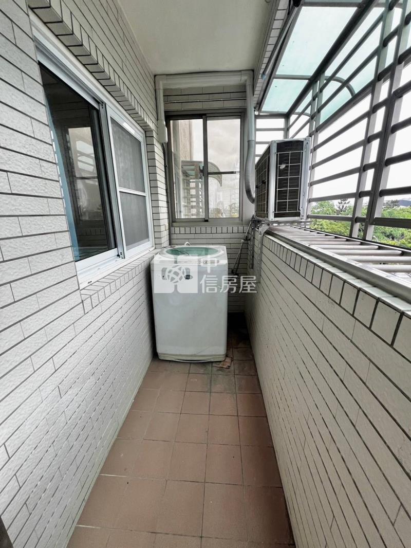 炭佐麻里新興國宅三房樓寓房屋室內格局與周邊環境