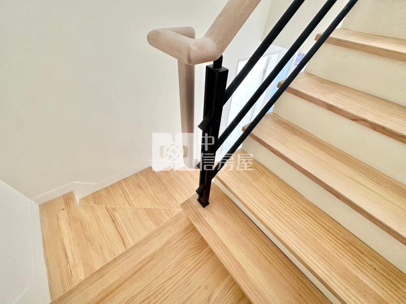 太原車站4房樓中樓露台戶+平車房屋室內格局與周邊環境