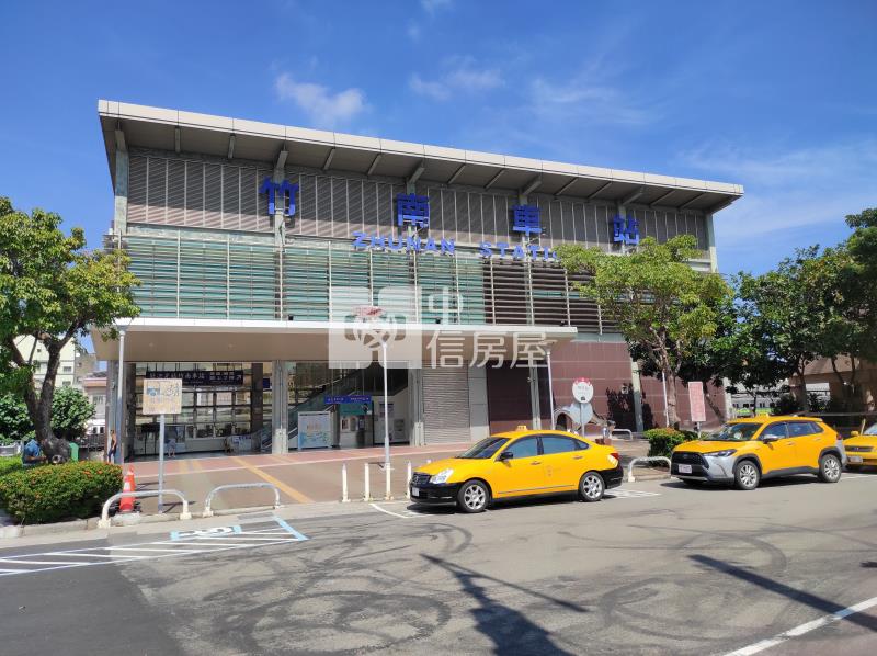 東淯凰御三房房屋室內格局與周邊環境