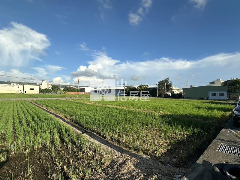 近茄投工業區超美建地房屋室內格局與周邊環境