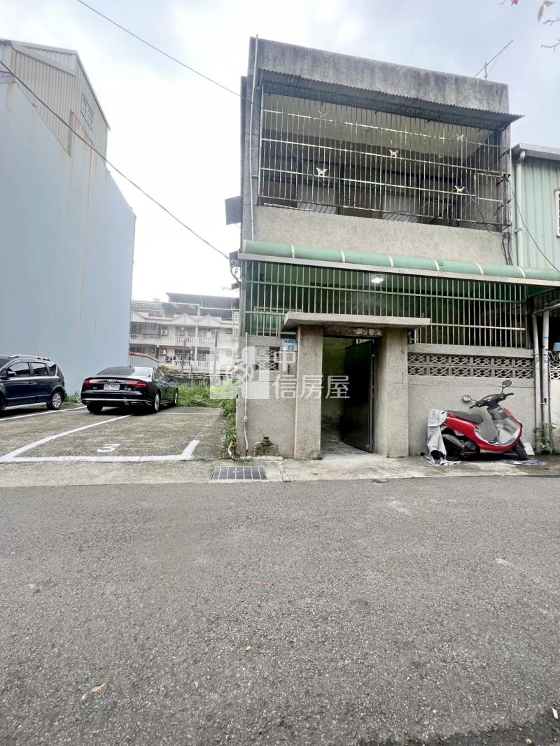 平鎮忠貞大地坪邊間透天房屋室內格局與周邊環境