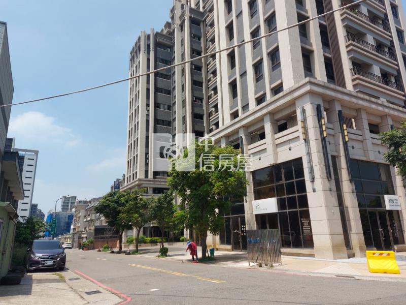 【安家】中壢過嶺商圈一樓金店面+3車位房屋室內格局與周邊環境