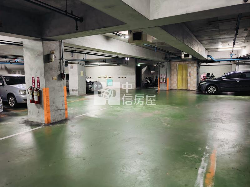 精武車站旁四房平車房屋室內格局與周邊環境