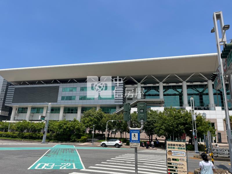 左營高鐵前線滾金透店房屋室內格局與周邊環境