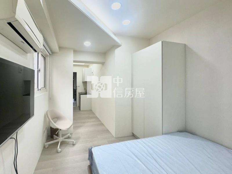 高投報中國醫電梯四套房屋室內格局與周邊環境