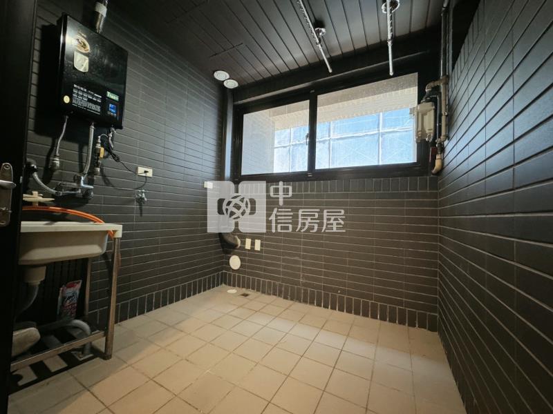 A19宏普世界館邊間3改2房屋室內格局與周邊環境