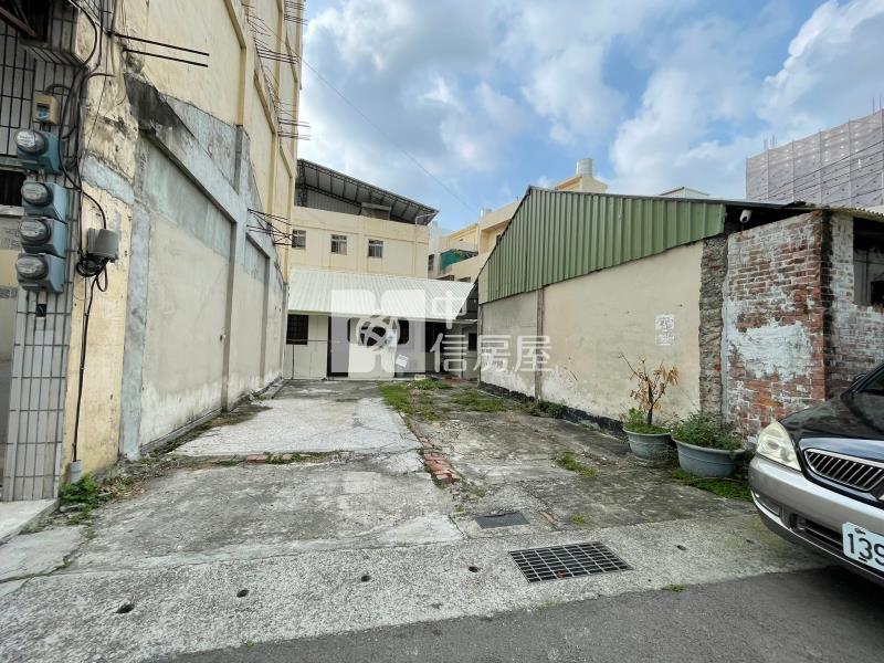 豐原成功路全聯方正建地房屋室內格局與周邊環境
