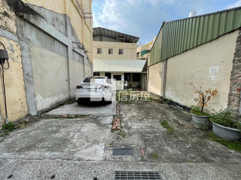 豐原成功路全聯方正建地房屋室內格局與周邊環境