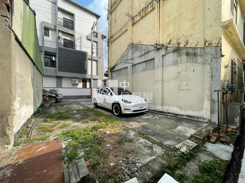 豐原成功路全聯方正建地房屋室內格局與周邊環境