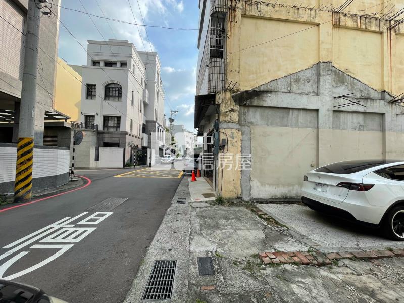 豐原成功路全聯方正建地房屋室內格局與周邊環境