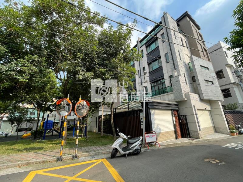豐原成功路全聯方正建地房屋室內格局與周邊環境