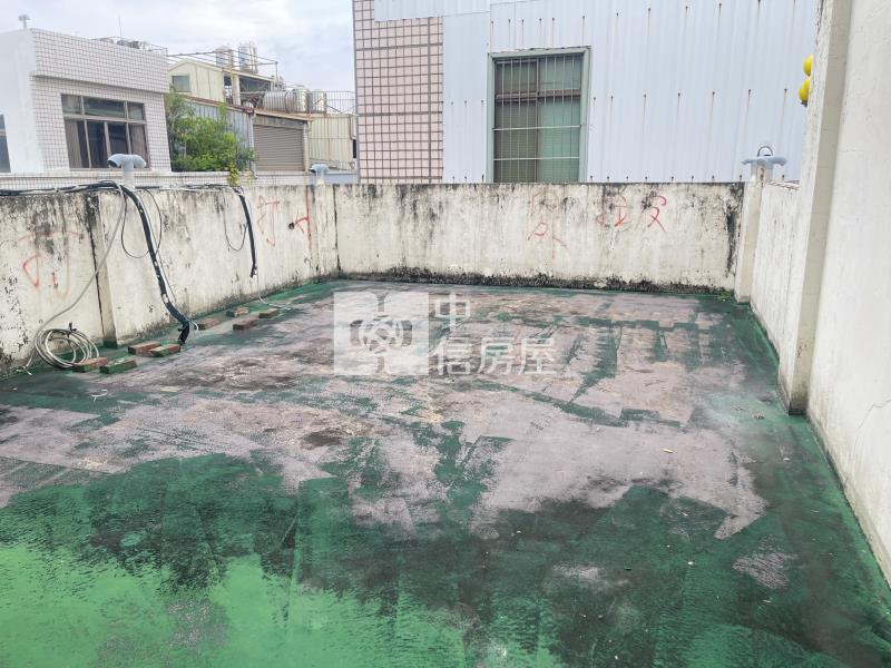 文賢國中大地坪三角窗店住房屋室內格局與周邊環境
