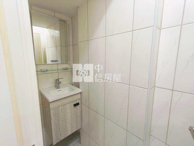 太平家樂福5房別墅房屋室內格局與周邊環境