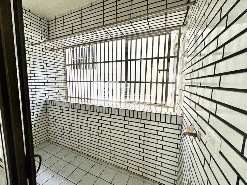 中壢體育園區2房房屋室內格局與周邊環境