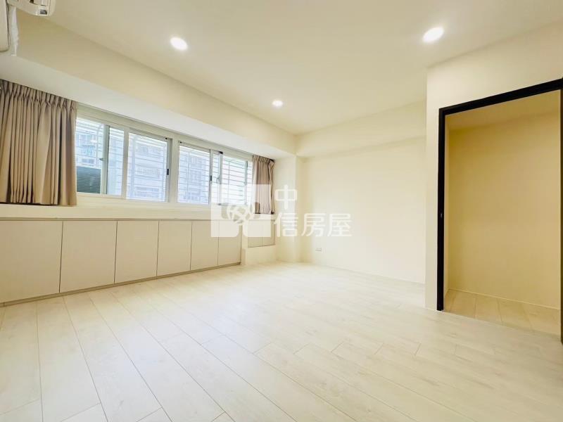 親親影城免700美麗房房屋室內格局與周邊環境
