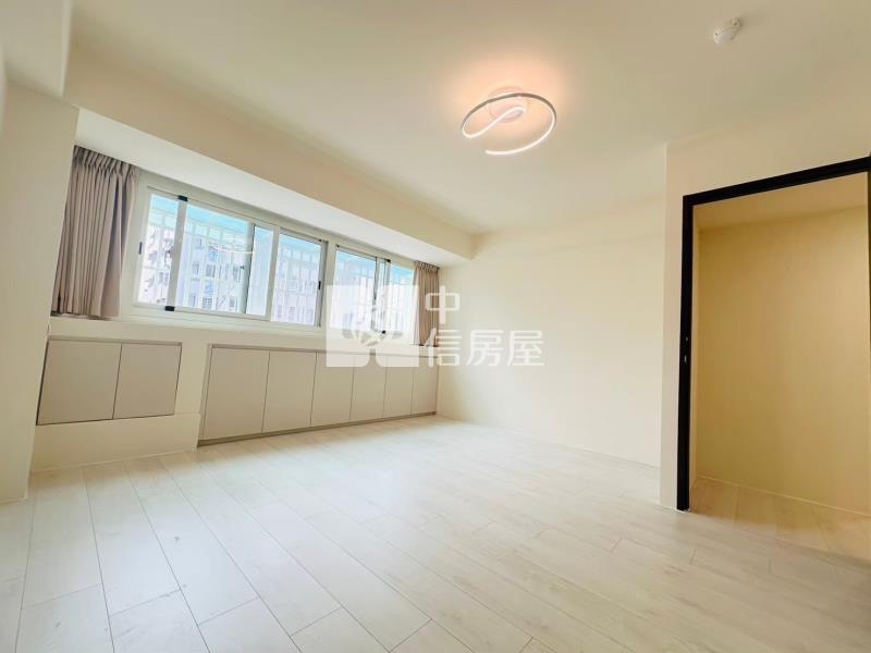 親親影城免700美麗房房屋室內格局與周邊環境