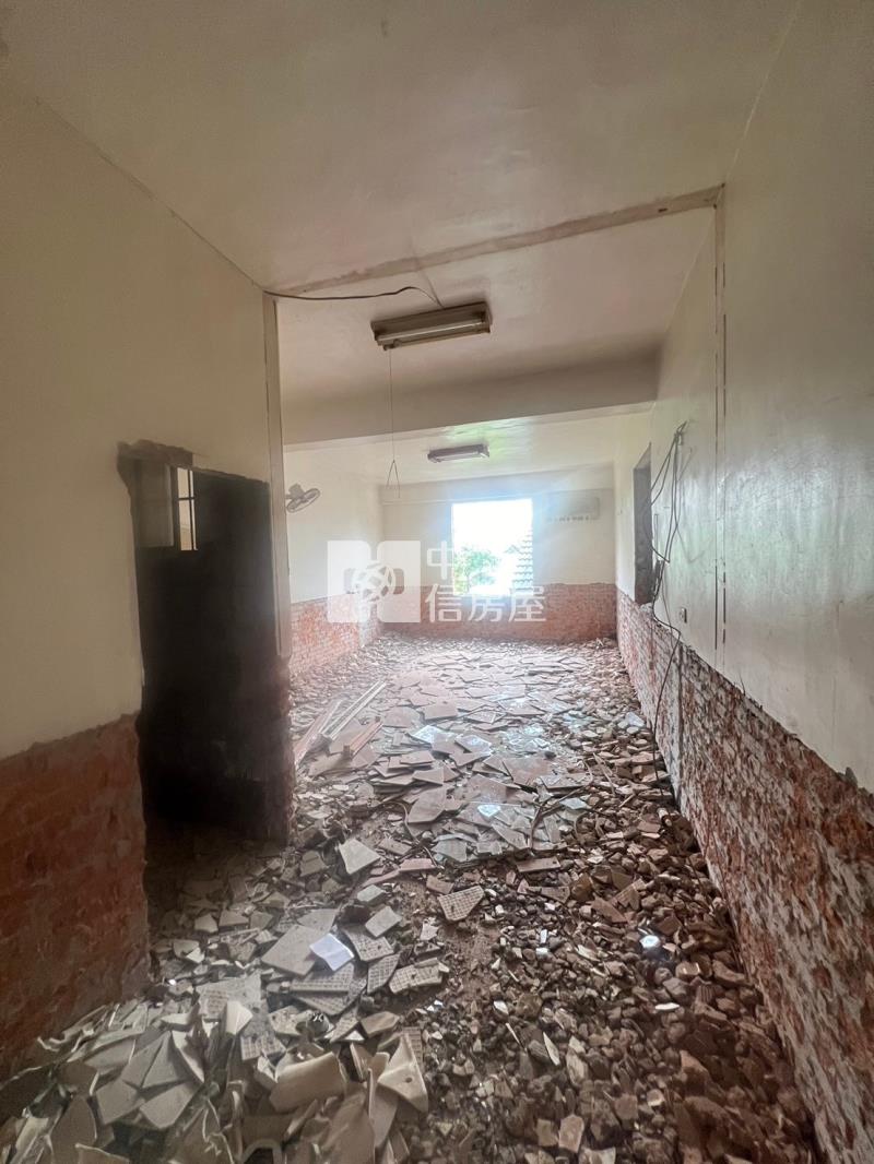 藝文中心旁大地坪透天房屋室內格局與周邊環境