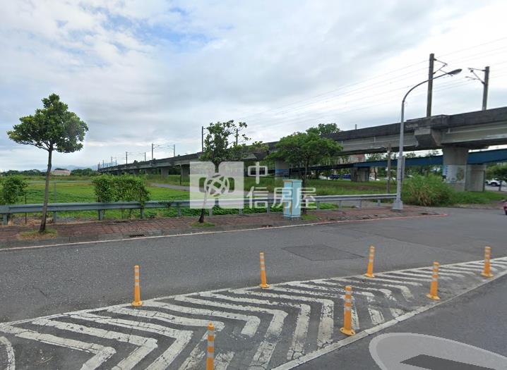 高鐵特區預定正40米路農地房屋室內格局與周邊環境