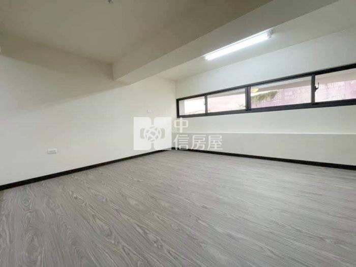 雙竹街輕屋齡店住房屋室內格局與周邊環境