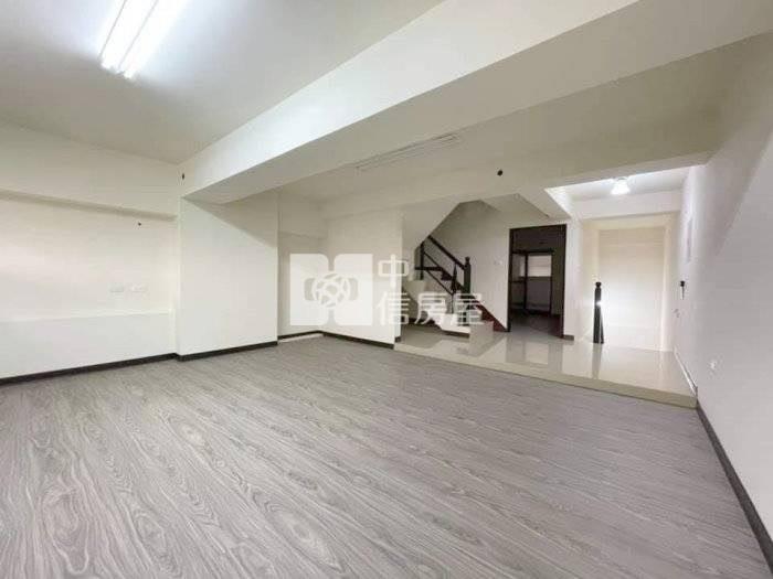 雙竹街輕屋齡店住房屋室內格局與周邊環境