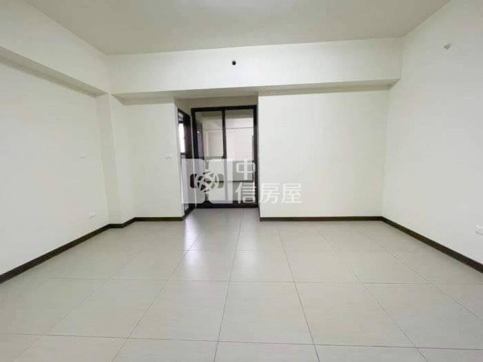 雙竹街輕屋齡店住房屋室內格局與周邊環境