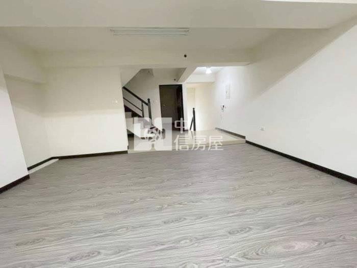 雙竹街輕屋齡店住房屋室內格局與周邊環境