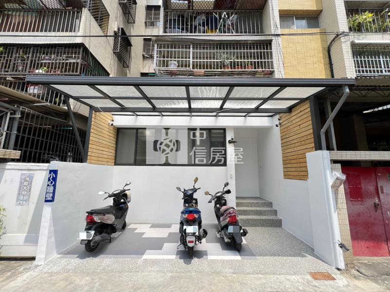 中國醫篤行國小門口停車一樓美屋房屋室內格局與周邊環境