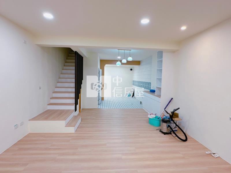 逸園活巷整新美透天房屋室內格局與周邊環境