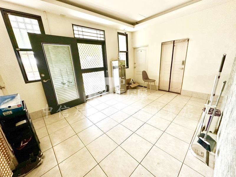 潭子稀有合法農舍房屋室內格局與周邊環境