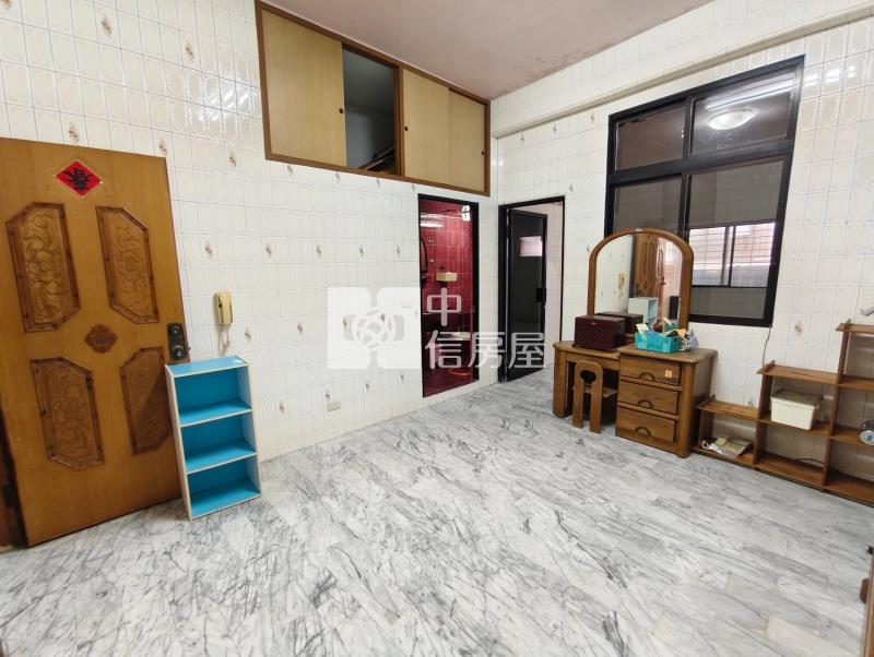 近大橋商圈三樓透天房屋室內格局與周邊環境
