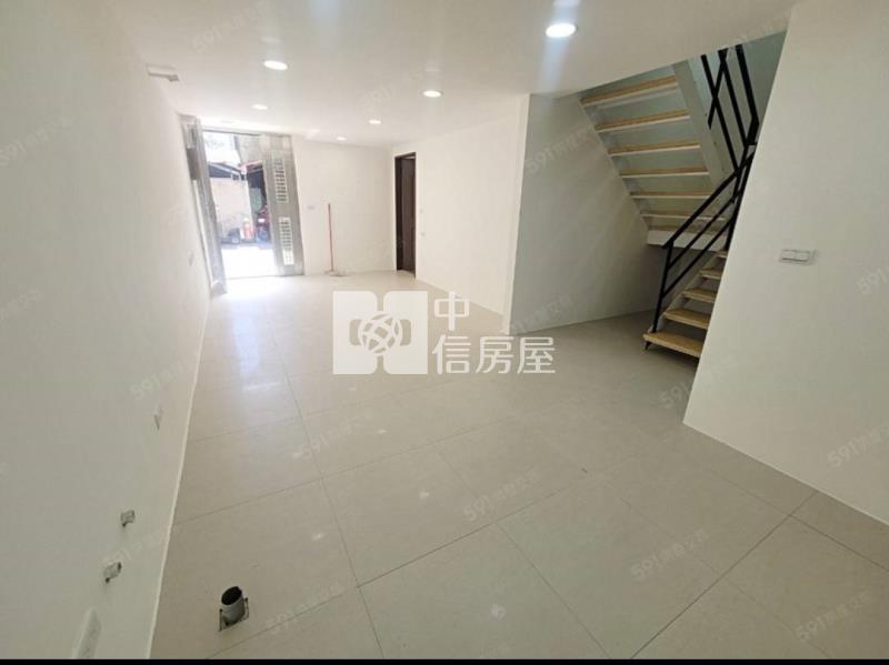 【新世紀】新屋全新整理透天房屋室內格局與周邊環境