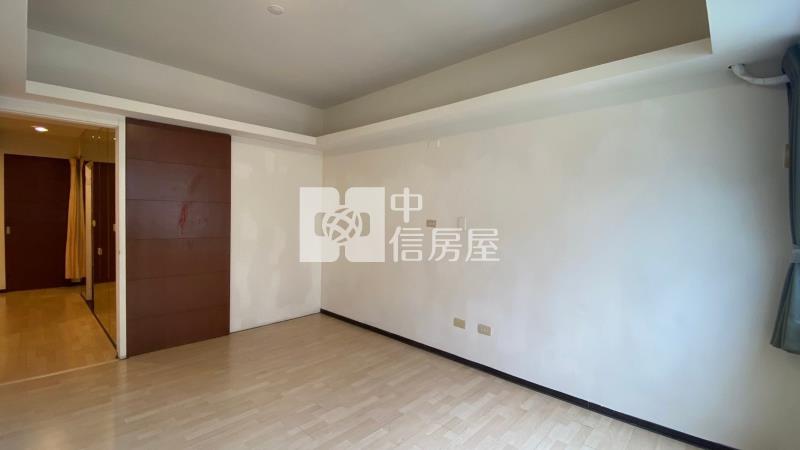 正五期二房二衛稀有釋出房屋室內格局與周邊環境