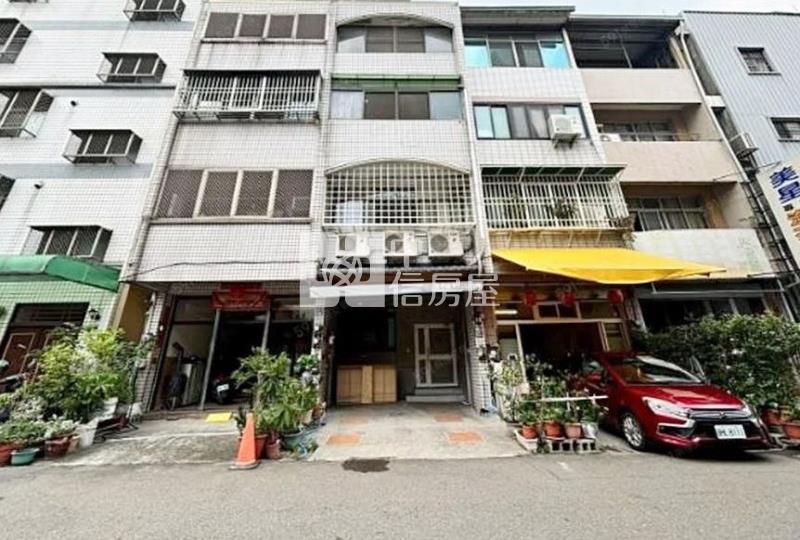 五期大業國中精誠商圈臨路店住房屋室內格局與周邊環境