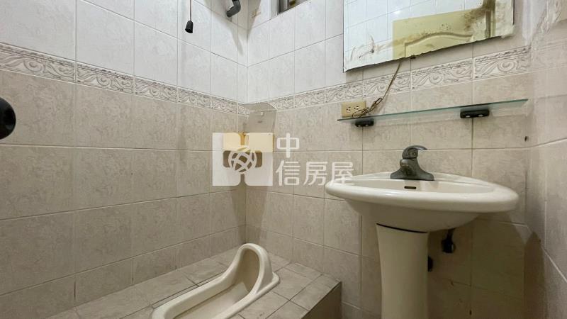 正振興路20米住二透店房屋室內格局與周邊環境