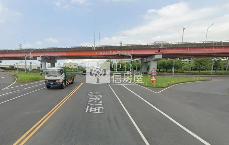 新市商圈旁滿租九套房房屋室內格局與周邊環境