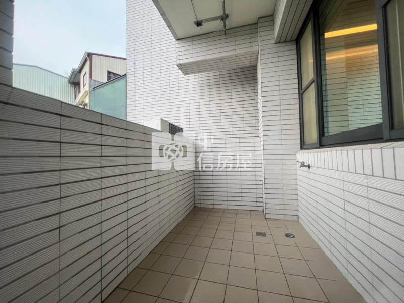 竹崎地政豪華別墅+百坪倉庫農地房屋室內格局與周邊環境