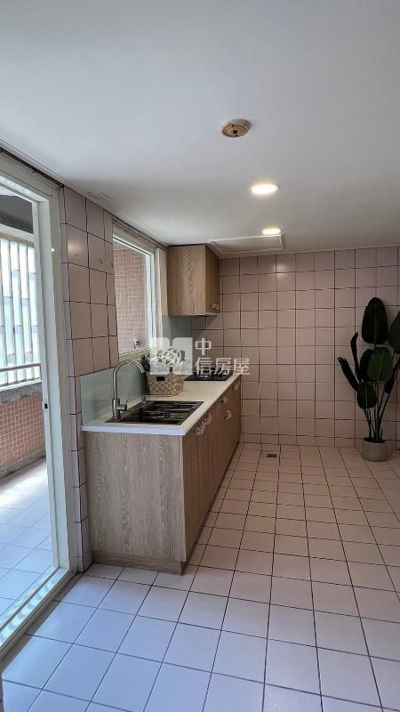 大里精美國宅房屋室內格局與周邊環境