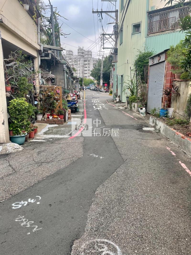 太平中山商圈臨路透天房屋室內格局與周邊環境