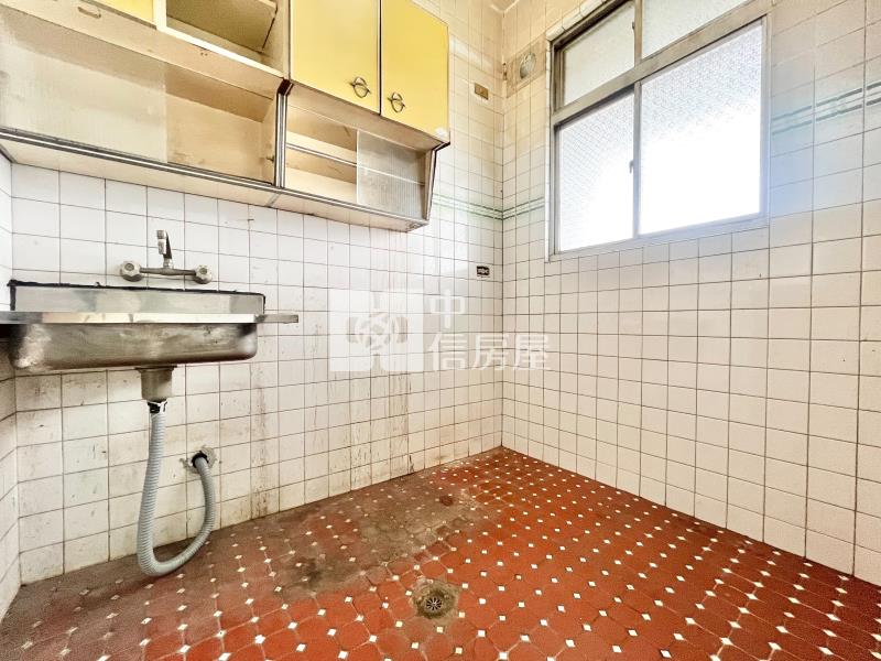 投資價!5+6F二房美寓房屋室內格局與周邊環境