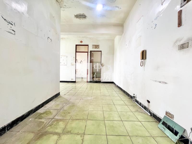 投資價!5+6F二房美寓房屋室內格局與周邊環境